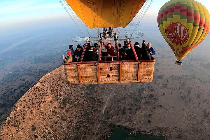 Jaipur Hot Air Balloon Safari Over Samode: Sunrise Views & Village Flights photo 4