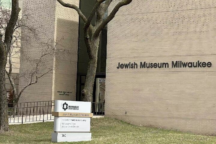 Explore Milwaukee’s East Side: Brady Street & Lower Eastside Self-Guided Audio Walk photo 4