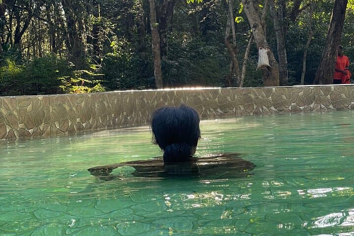 2-Day Waterfalls and Chimpanzee Trek in Bururi, Burundi: Karera, Kibimbi & Nile Source photo 4