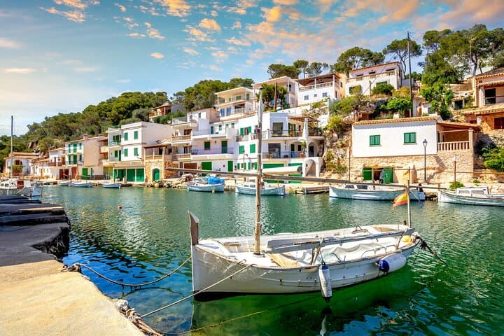 Day Trip from Palma to Es Trenc Beach and Santanyí: Salt Flats, Fishing Ports & White Sand photo 5