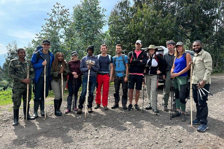 One-Day Bisoke Volcano Hike to Crater Lake from Kigali photo 4