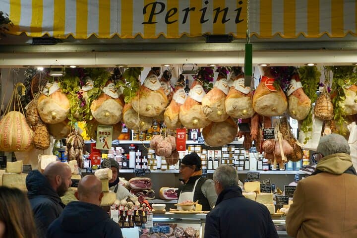 Florence Market Tour and Hands-On Pasta Class: Market-to-Table Cooking Experience photo 2
