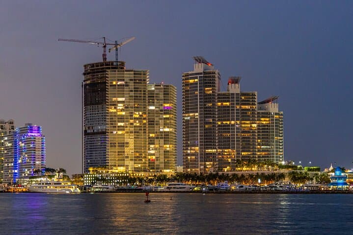 Miami Sunset Star Island Cruise: Skyline Views, Celebrity Homes & Biscayne Bay photo 3