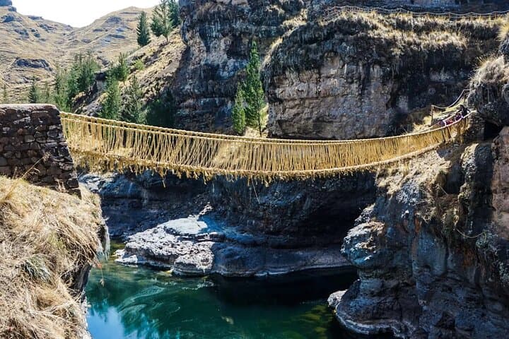 Qeswachaka Inca Bridge Day Trip from Cusco: Traditional Rope Bridge & Andean Lagoons