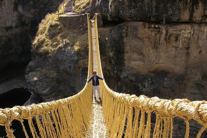 Qeswachaka Inca Bridge Day Trip from Cusco: Traditional Rope Bridge & Andean Lagoons photo 2