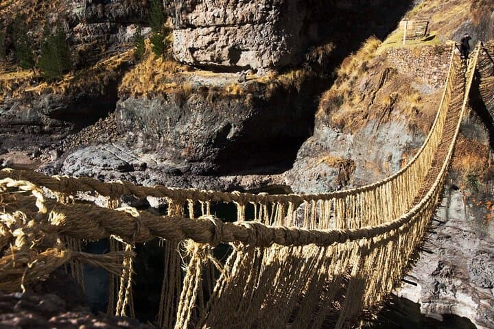 Qeswachaka Inca Bridge Day Trip from Cusco: Traditional Rope Bridge & Andean Lagoons photo 5