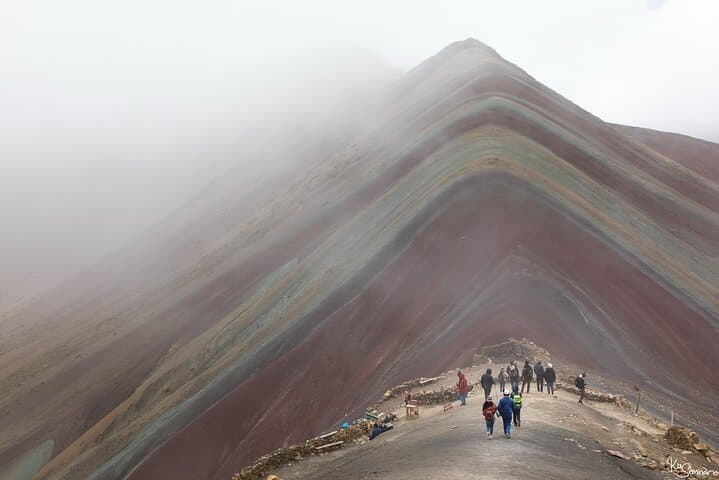 Full-Day Vinicunca (Rainbow Mountain) Hike from Cusco photo 2