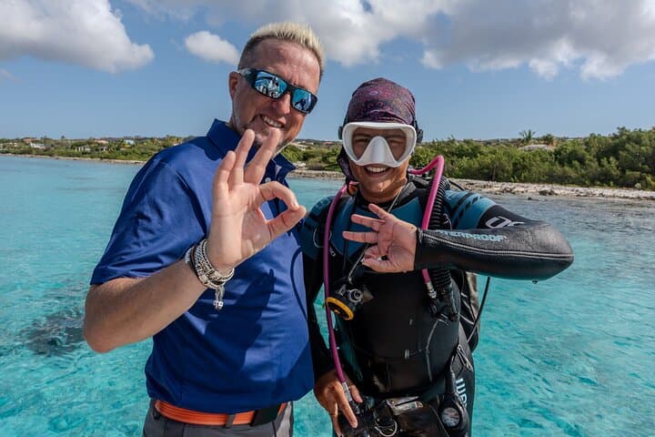 Concierge Two-Tank Boat Dive in Bonaire — Private Guided Access to Remote Reefs photo 3