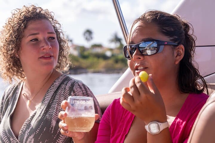 Concierge Two-Tank Boat Dive in Bonaire — Private Guided Access to Remote Reefs photo 6