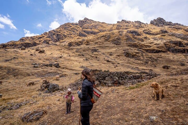 Kinsa Cocha Lakes Hike from Cusco: Day Trip to High-Andean Lagoons photo 3