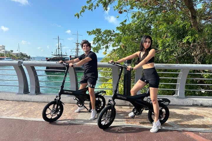 E-Bike Tour: Explore Cancun Hotel Zone in 1.5 Hours photo 3