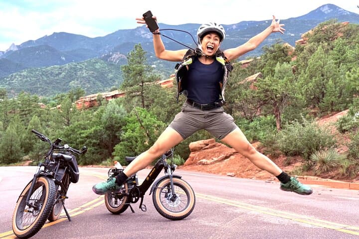 E-Bike Garden of the Gods: Highlights & Hidden Gems Guided Tour