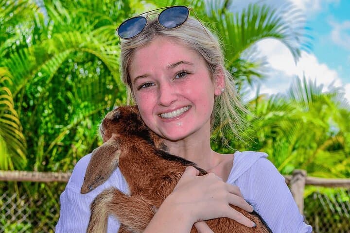 Punta Cana Full-Day Adventure: Monkeys, Cenote Caves & Plantation Tour photo 6