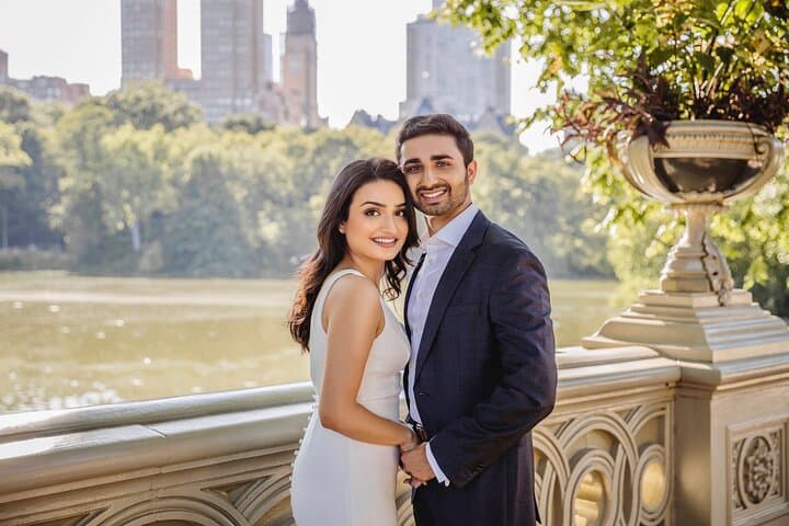 Iconic New York City Photoshoot with a Fashion Photographer — Central Park to DUMBO photo 2
