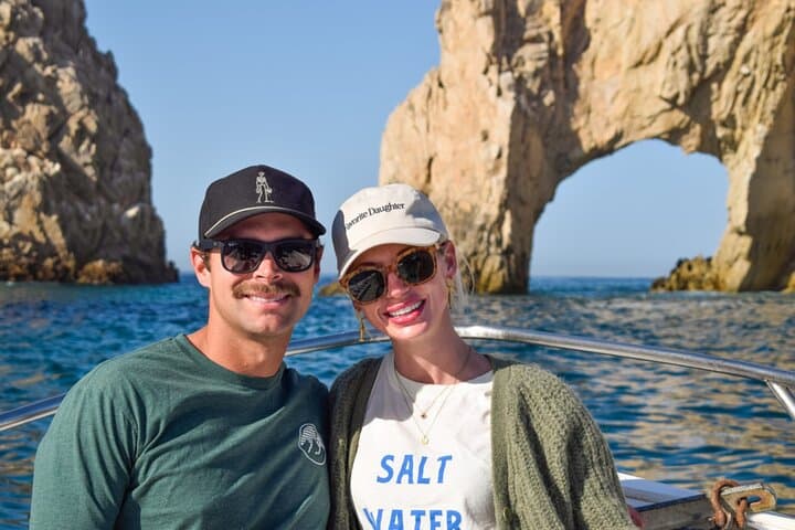 Cabo Arch Tour: El Arco Boat Cruise to Land’s End