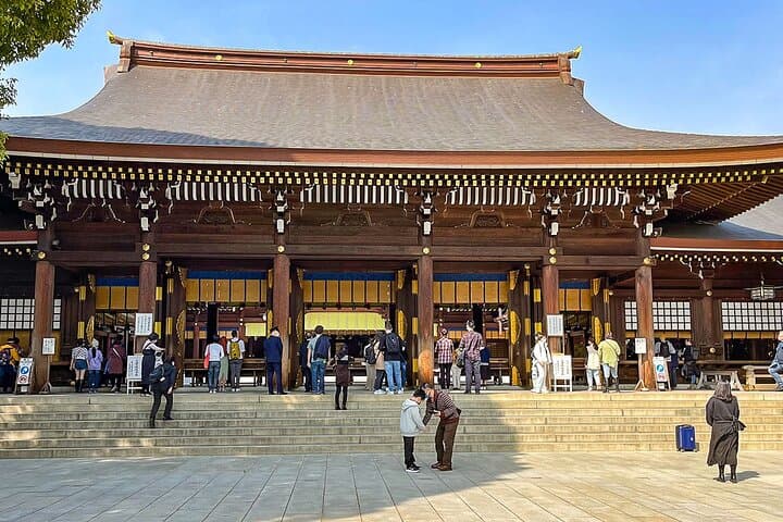 4-Day Tokyo to Hakone & Mt Fuji: Mini Group Tour from Tokyo with Lake Ashi Cruise photo 3