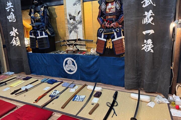 Samurai Signature — Shogun's Elite Ninshi Immersion in Tokyo (80 min) photo 5