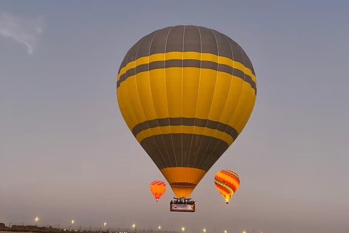 Dubai Sunrise Hot Air Balloon Ride Over the Desert photo 5
