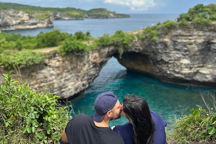 West Nusa Penida Private Tour: Kelingking, Broken Beach & Angel's Billabong photo 3