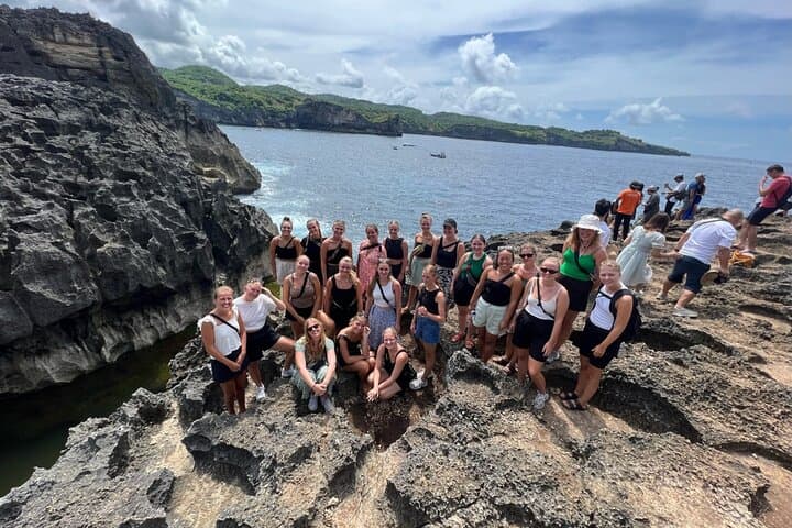 West Nusa Penida Private Tour: Kelingking, Broken Beach & Angel's Billabong photo 4