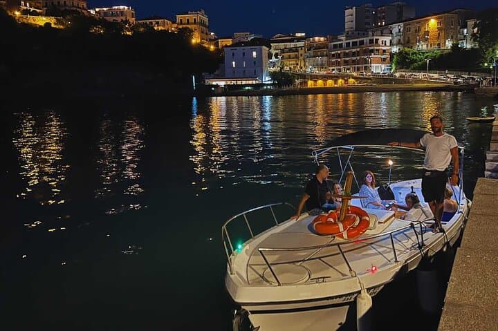 Cilento Evening Boat Tour from Agropoli: Sunset Swim, Snorkel & SUP