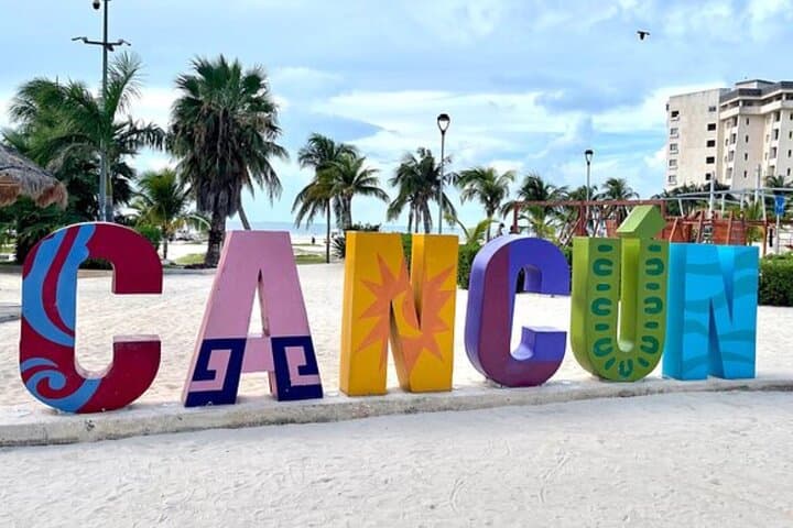 Glide the Cancun Hotel Zone: Family-Friendly 90-Minute Segway Tour photo 5