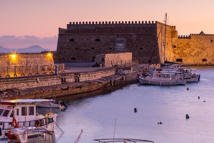 Semi-Private Sunset Sailing to Dia Island from Heraklion photo 2