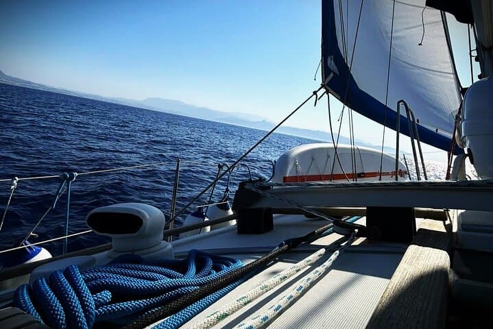 Semi-Private Sunset Sailing to Dia Island from Heraklion