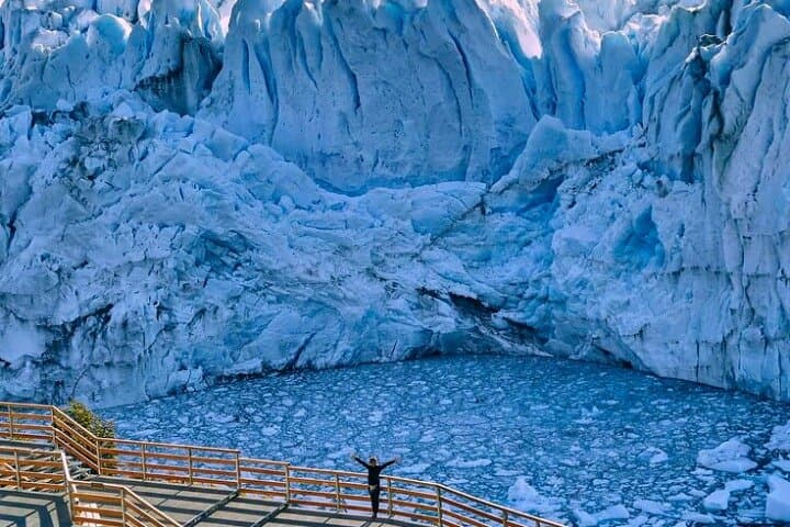 Perito Moreno Glacier Walkways: Up-Close Glacier Viewing Near El Calafate