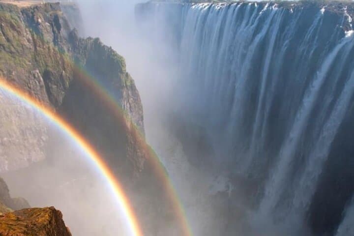 Victoria Falls Private Guided Tour — Both Sides of Mosi-oa-Tunya (Zimbabwe & Zambia) photo 4