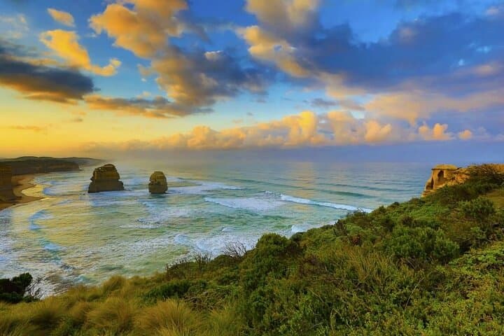 Great Ocean Road Small-Group Tour - 12 Apostles & Loch Ard Gorge photo 4