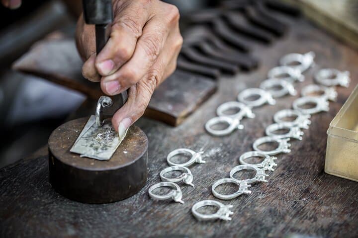 Private Ubud Day Tour: Balinese Art, Monkey Forest & Tegenungan Waterfall photo 2