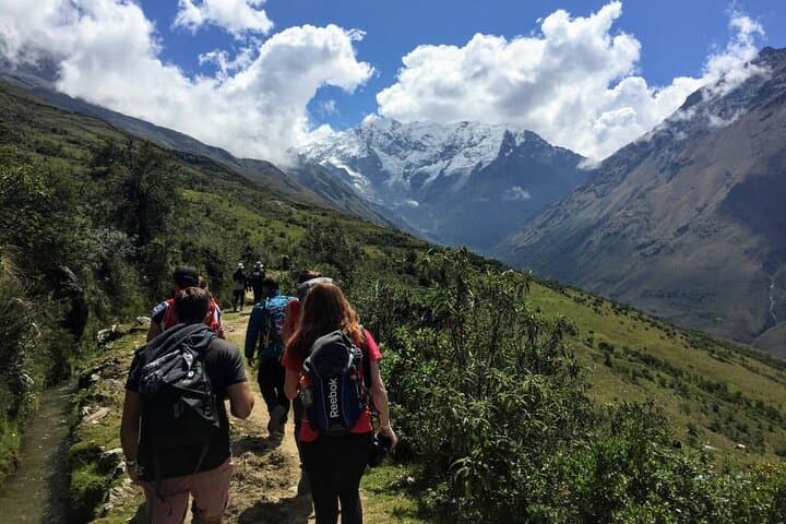 Cusco to Soraypampa: Scenic Andean Transfer and High‑Altitude Walk photo 5