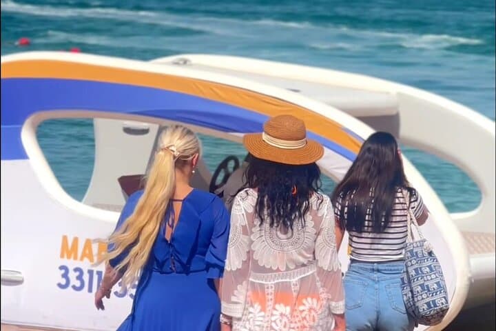 Eco Boat Adventure: Private Solar-Powered Boat Ride in Doha to Safliya Island photo 1