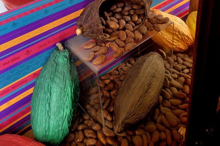 Santa Fe Chocolate History Tour: Plaza Tasting & Bean-to-Bar Walk