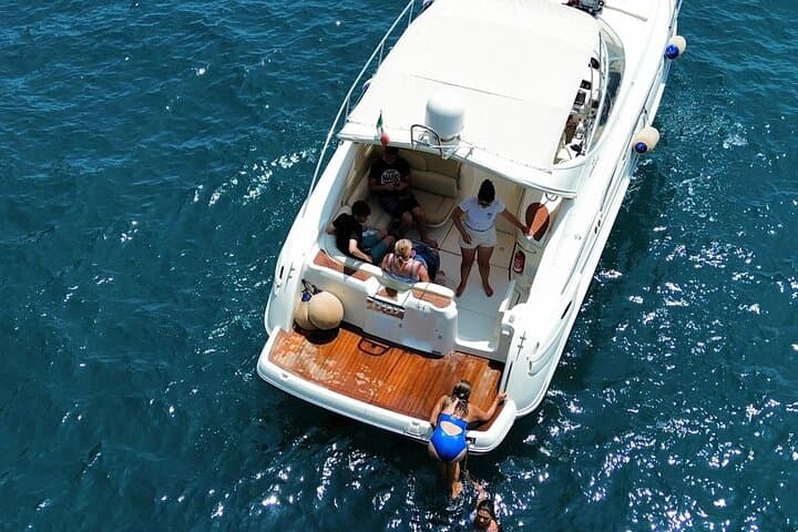 Full-Day Amalfi Coast and Capri Boat Tour with Skipper and Hostess photo 2