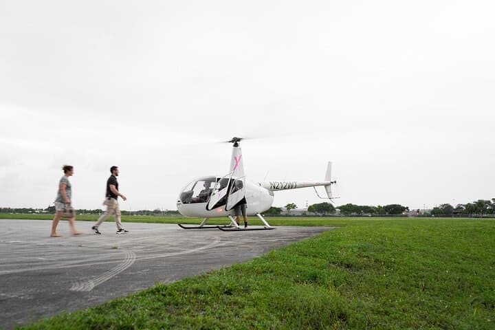 Soar Above Miami: The Ultimate Helicopter Grand Tour Experience photo 3