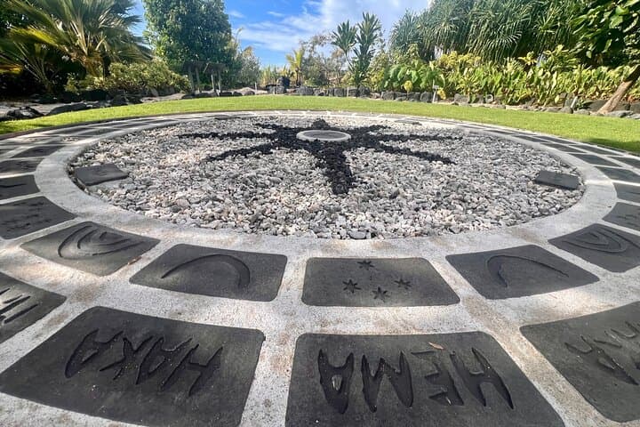 Private Custom Big Island Adventure — All-Inclusive 4–6 Hour Island Tour photo 2
