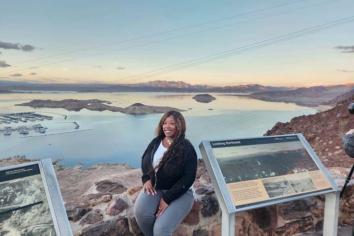 Hoover Dam & Seven Magic Mountains: Half-Day Express from Las Vegas photo 4