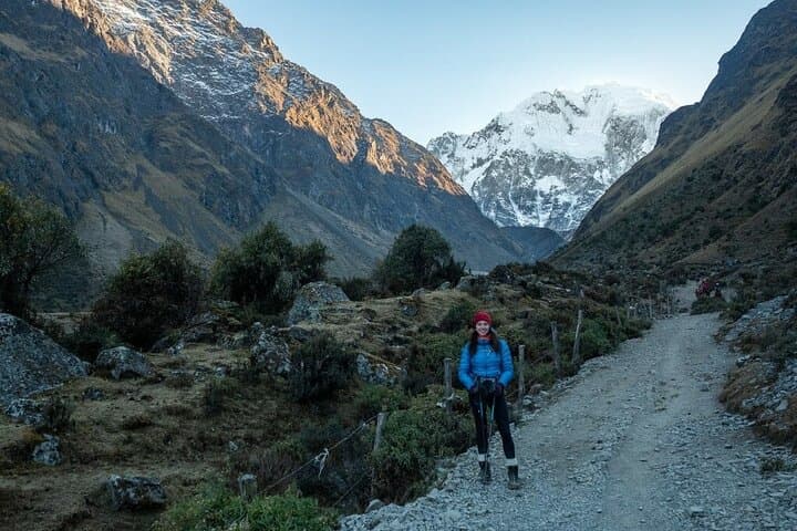 Humantay Lake Hike from Soraypampa: Day Trek with Breakfast & Transport photo 4