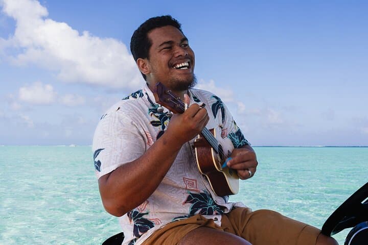 Full-Day Bora Bora Lagoon Tour with Snorkeling and Motu Lunch photo 4