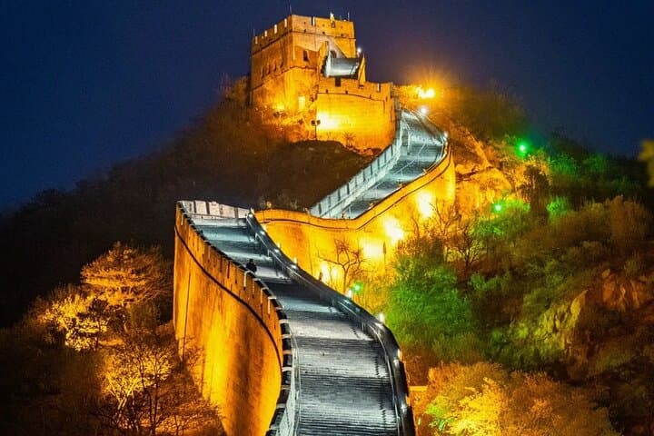 Longqing Gorge Cruise and Badaling Night Tour from Beijing