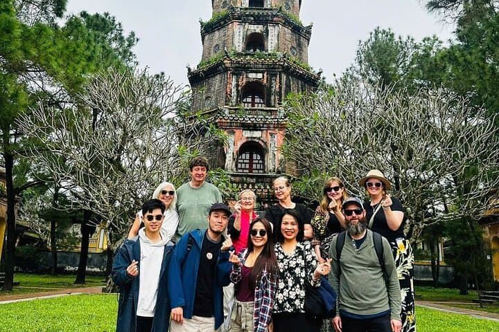 Hue Heritage Tour: Imperial Citadel, Perfume River Dragon Boat & Madam Thu Lunch