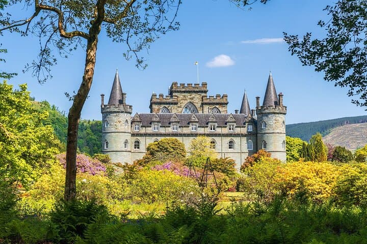 Stirling Castle to the Lochs: Private Highlands Day Tour from Gleneagles