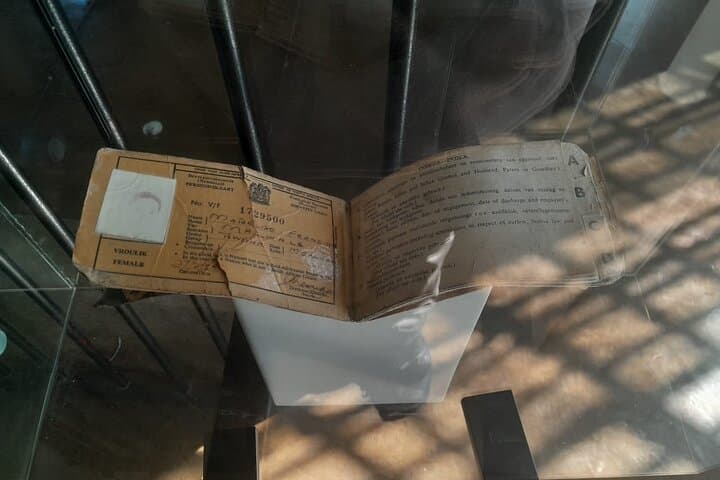 Johannesburg Soweto Apartheid Museum & Constitution Hill Day Tour photo 4