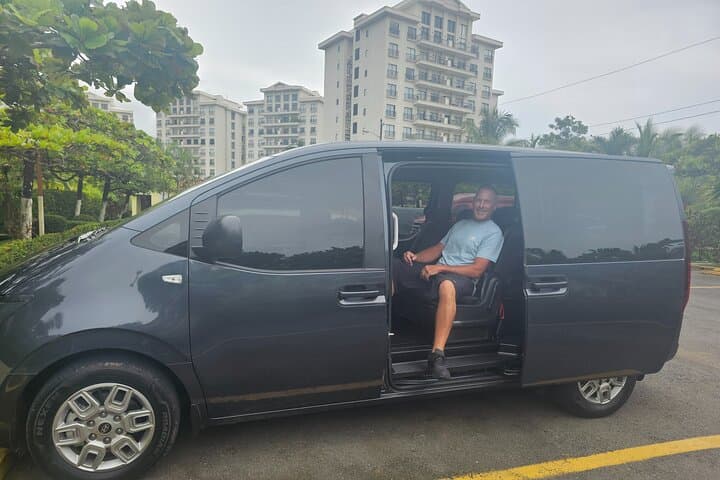 Private Bilingual Transport in Costa Rica’s Central Pacific photo 5