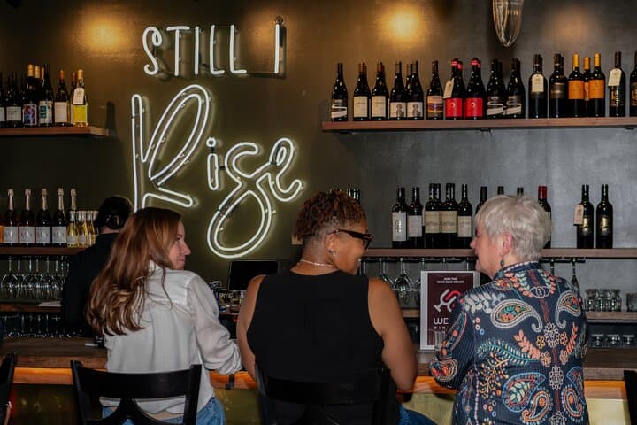 Seattle Wine Tasting Near Pike Place Market: 6-Flight PNW Pairing Experience