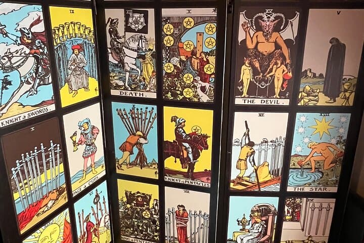 Private and Couples Tarot Reading Near Alamo Plaza, San Antonio photo 4