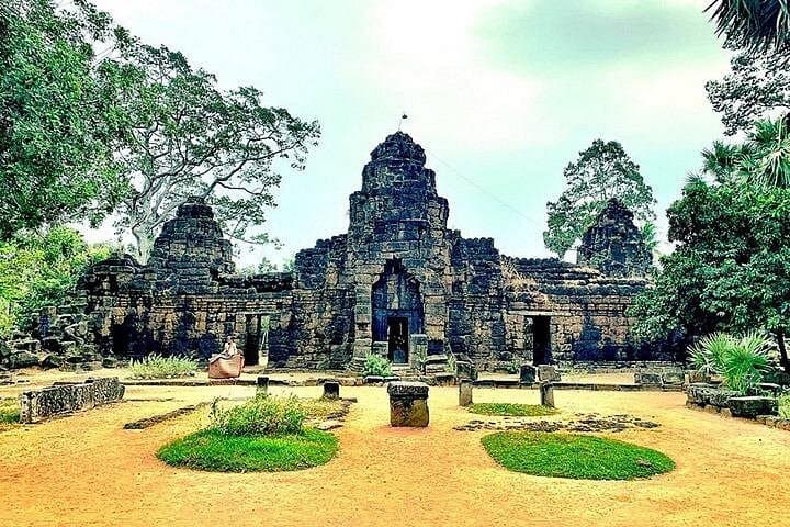 Phnom Kulen Full-Day Private Tour: Waterfalls, 1000 Lingas & Reclining Buddha photo 3