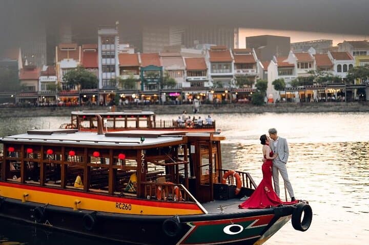 Singapore River Bumboat Cruise — Clarke Quay Flexible Ticket photo 2